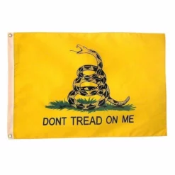 Lightweight Poly Gadsden Flag