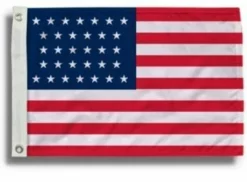 32 Star US Flags